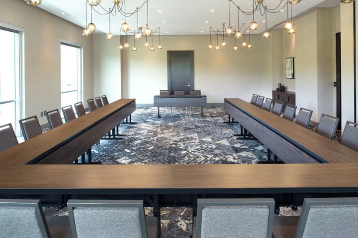 Holiday Inn Boston Logan Airport - Chelsea by IHG
