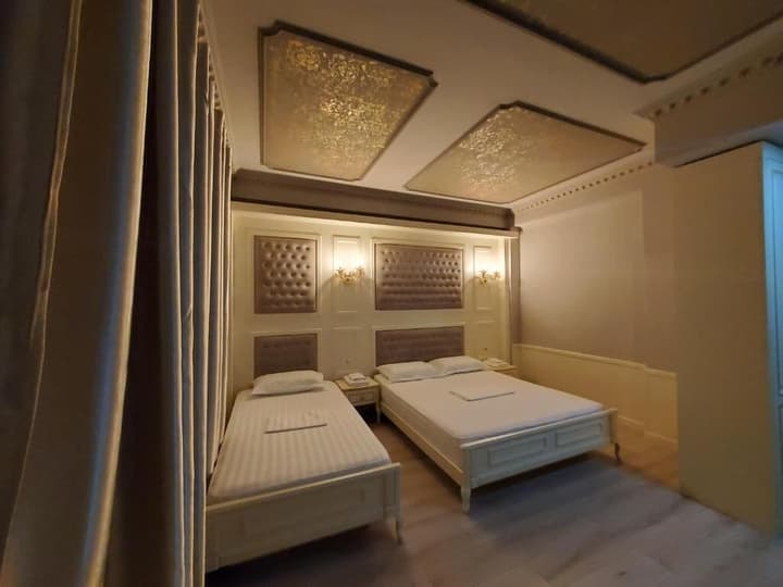 Hotel Lotus