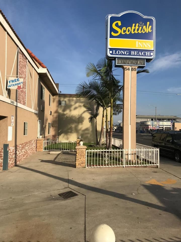 Scottish Inns Long Beach