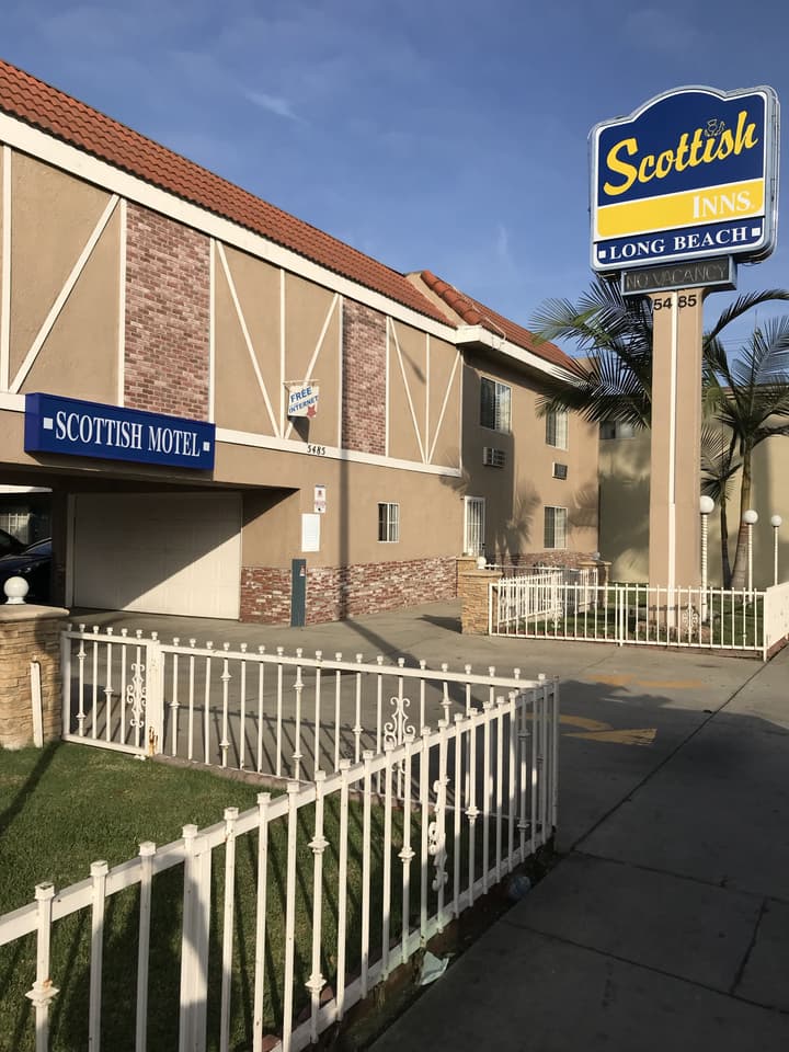 Scottish Inns Long Beach