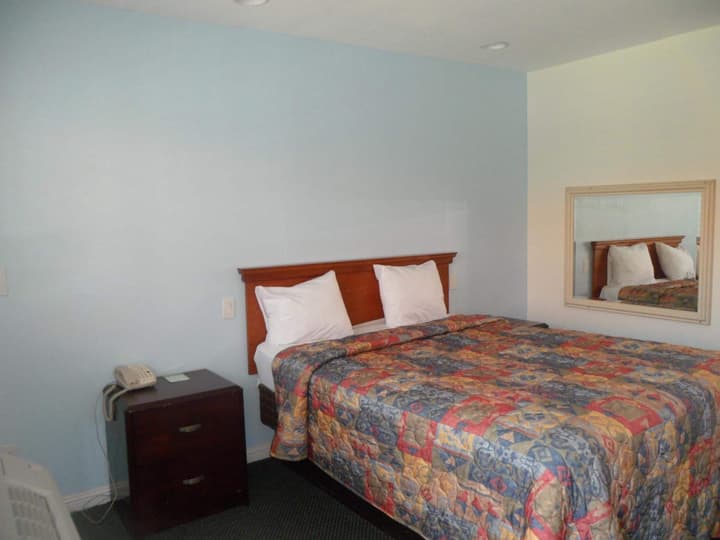 Scottish Inns Long Beach