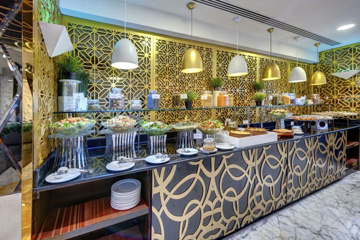 Gevora Hotel