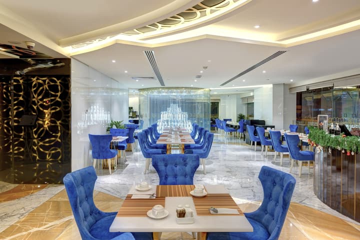 Gevora Hotel