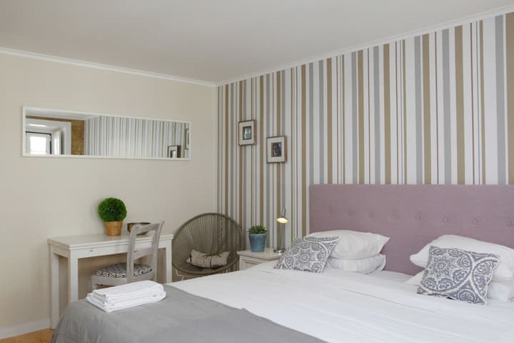 Flores Guest House