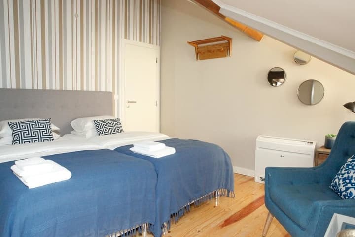 Flores Guest House