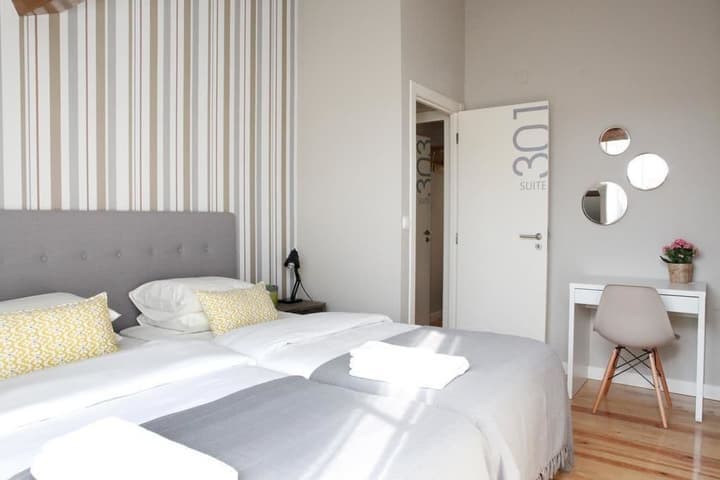Flores Guest House