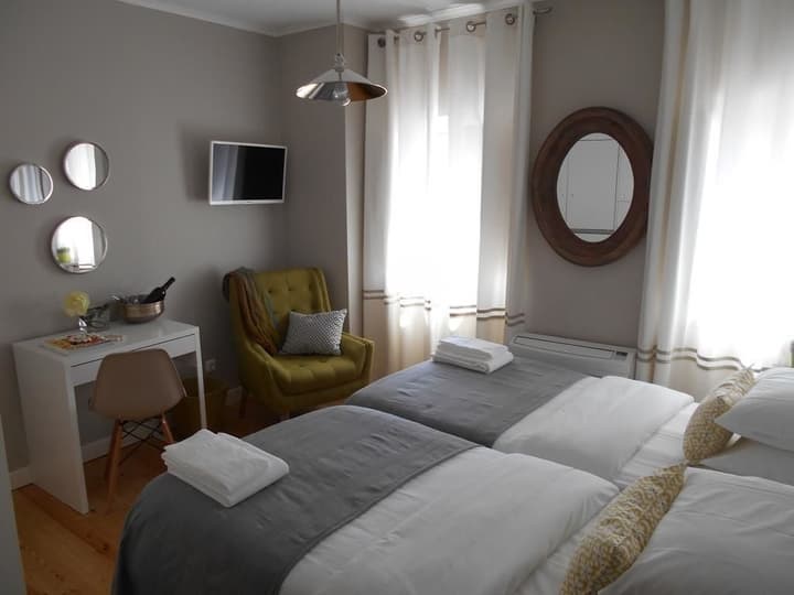 Flores Guest House