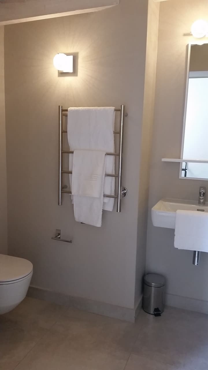 Amberhall Guesthouse