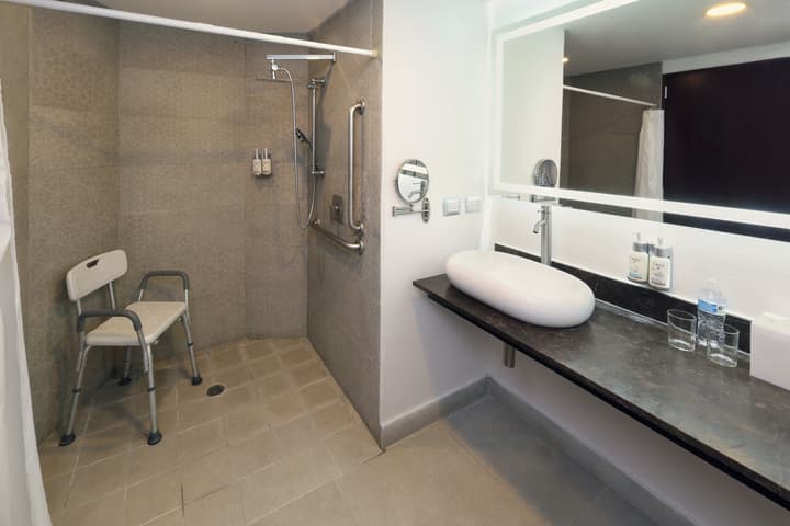 Garner Hotel Mazatlan Beach by IHG