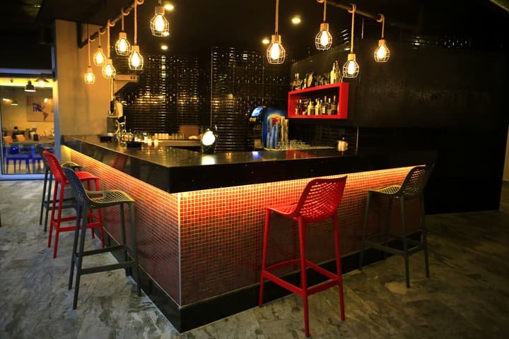 Ramira City Hotel - Adults Only