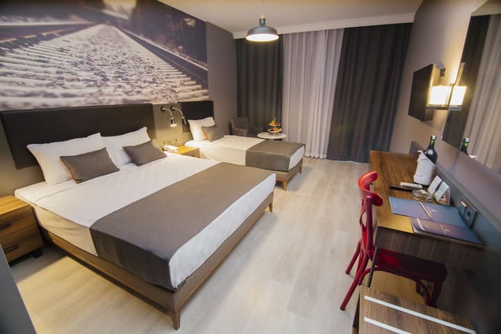 Ramira City Hotel - Adults Only