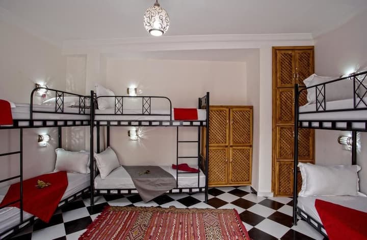 Amour d'auberge - Hostel