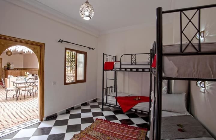 Amour d'auberge - Hostel
