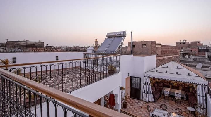 Amour d'auberge - Hostel