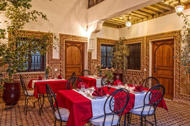 Amour d'auberge - Hostel
