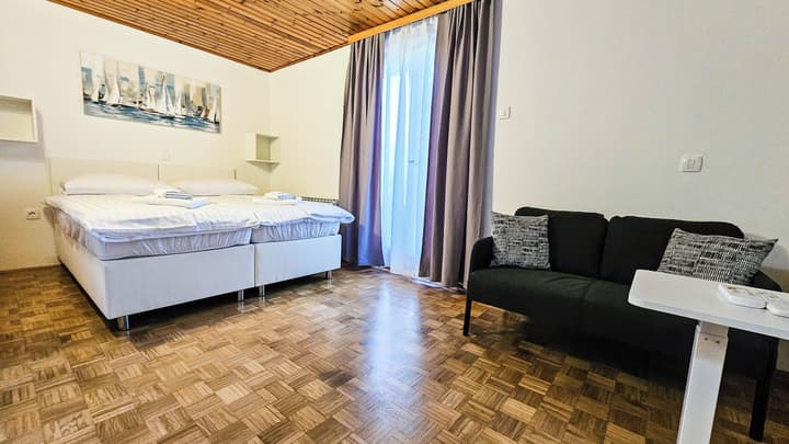Rooms Koblar