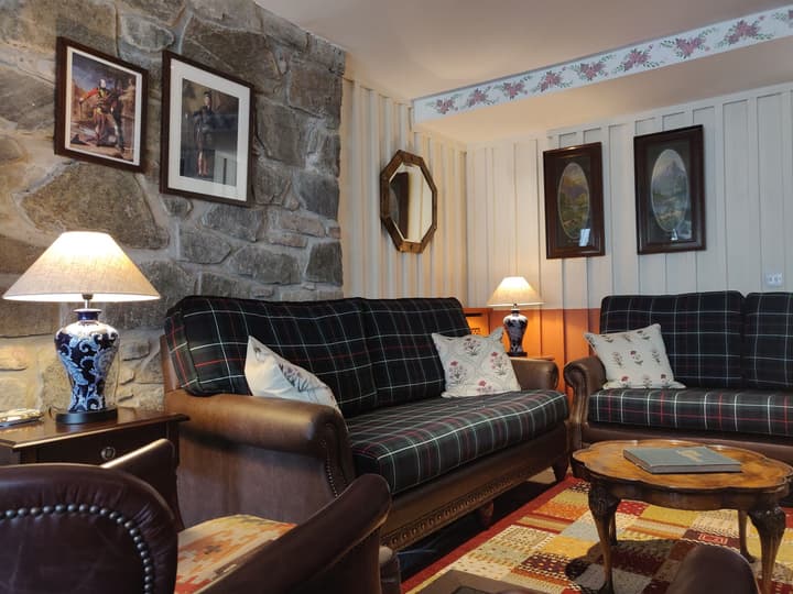 The Cluanie Inn
