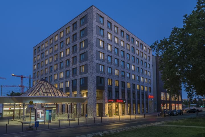Hampton by Hilton Frankfurt City Centre East