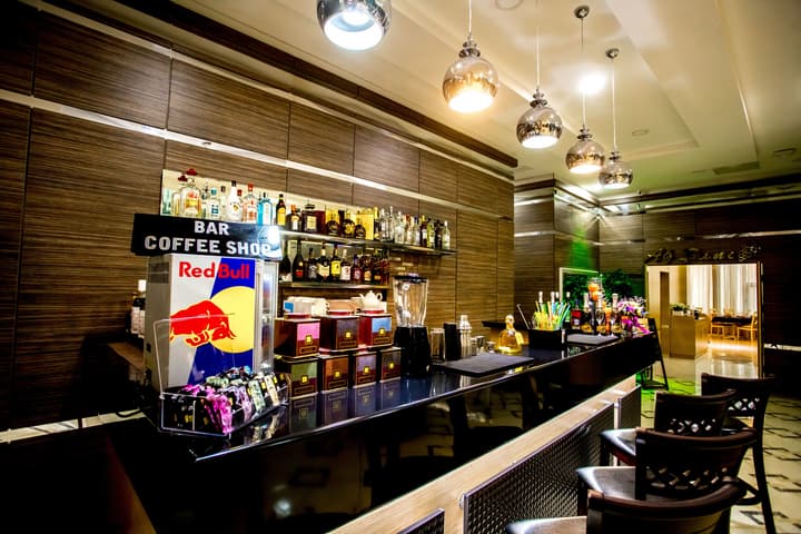 West Shine Hotel