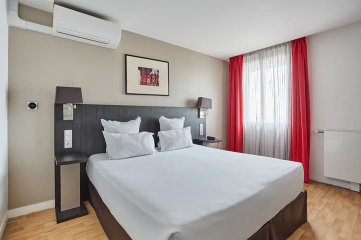 Appart Hotel Odalys City Paris Montmartre