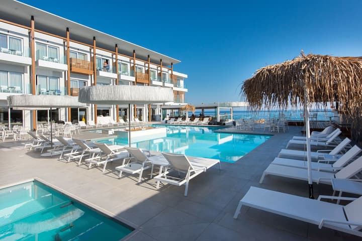 Enorme Ammos Beach - Adults Only