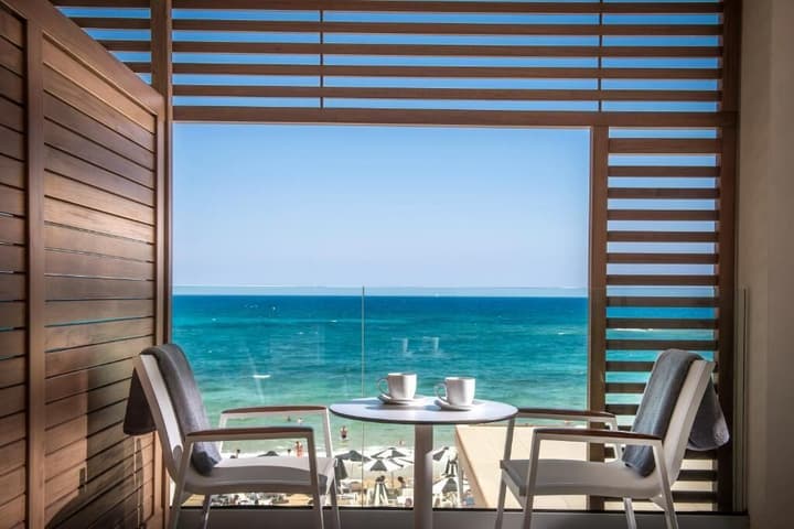 Enorme Ammos Beach - Adults Only