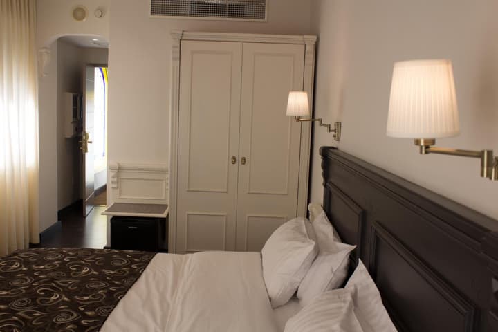 Avent Verahotel