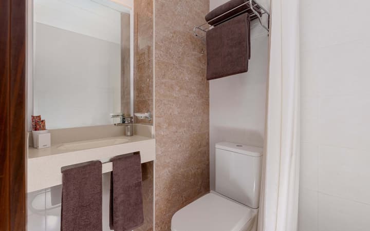 Chinar Health Hotel Naftalan