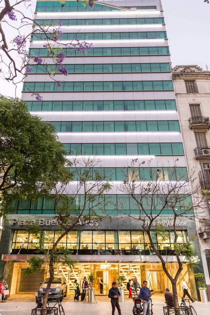 Howard Johnson Plaza by Wyndham Buenos Aires