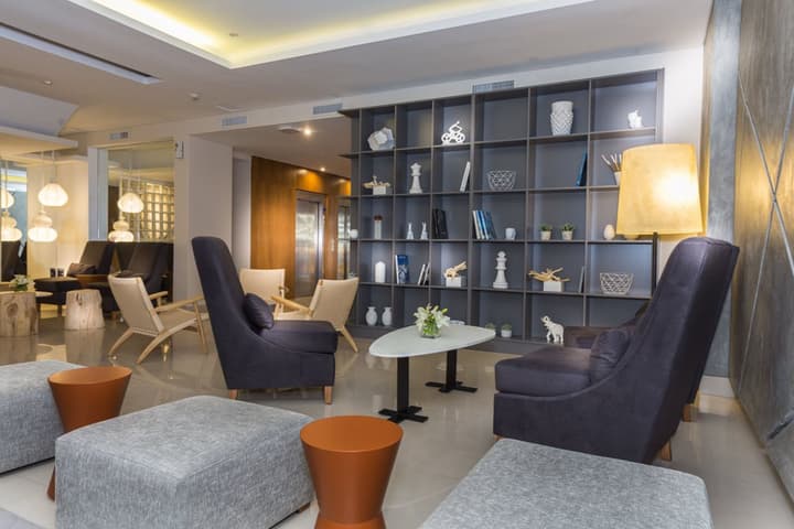 Howard Johnson Plaza by Wyndham Buenos Aires