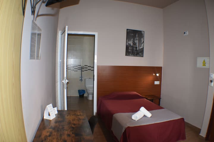 Hostal Alamare