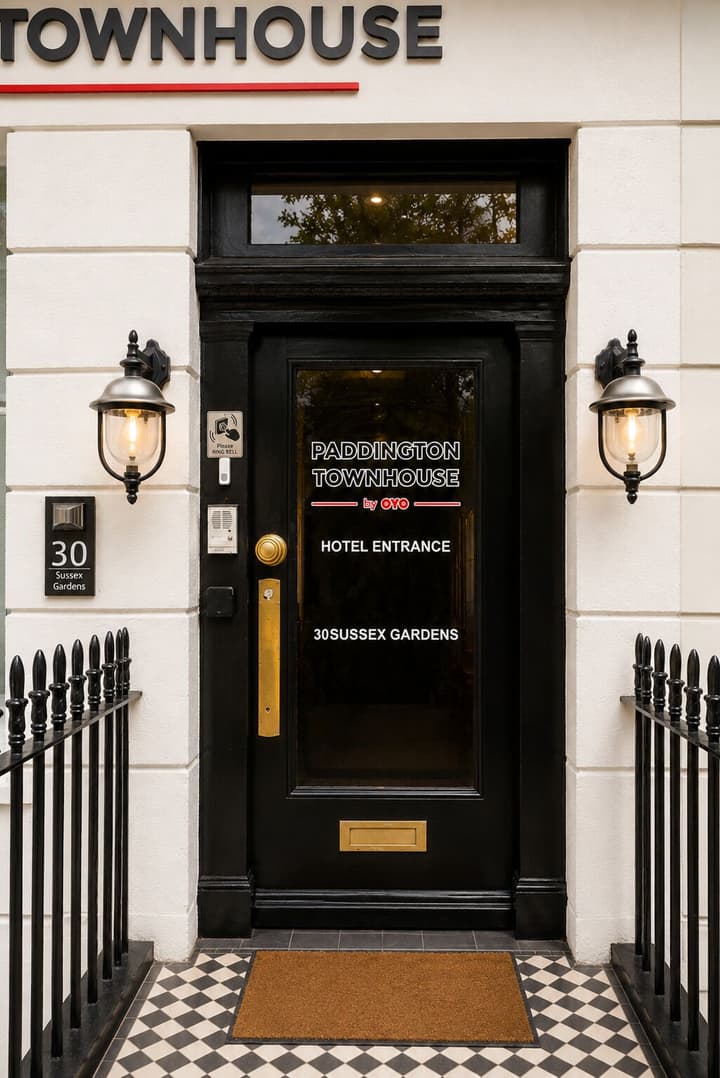 Paddington Townhouse Hotel by OYO