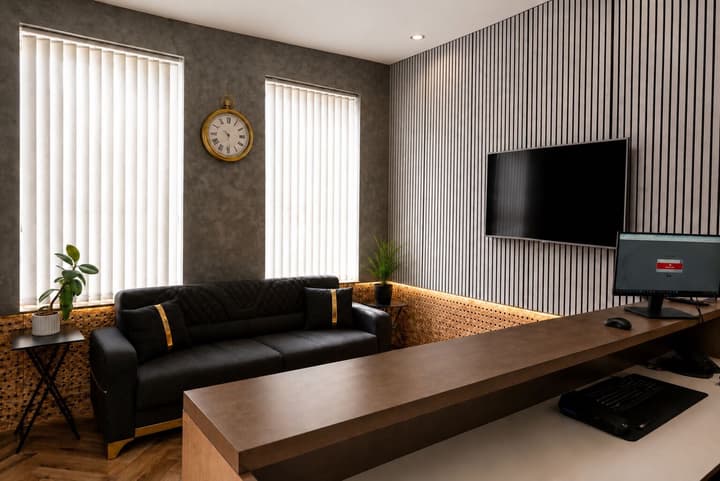Paddington Townhouse Hotel by OYO
