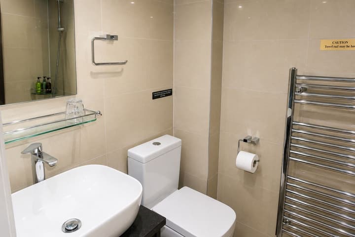Paddington Townhouse Hotel by OYO