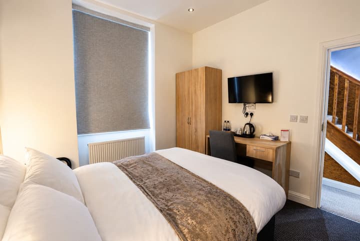 Paddington Townhouse Hotel by OYO