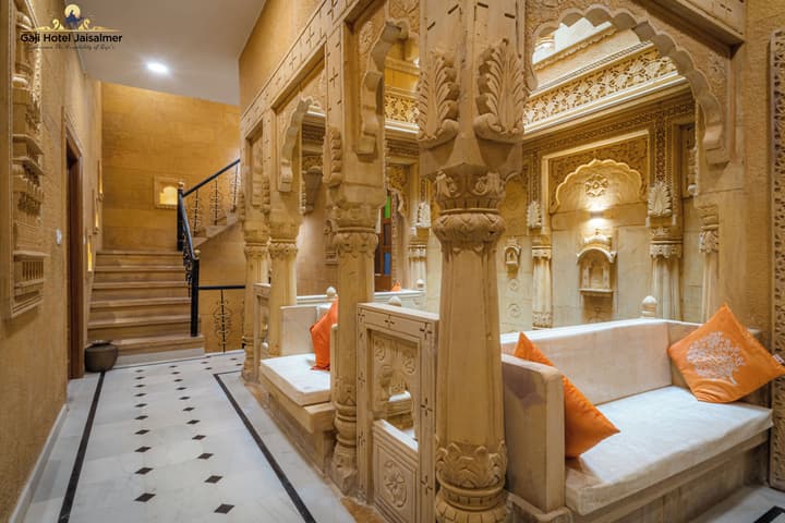 Gaji Hotel