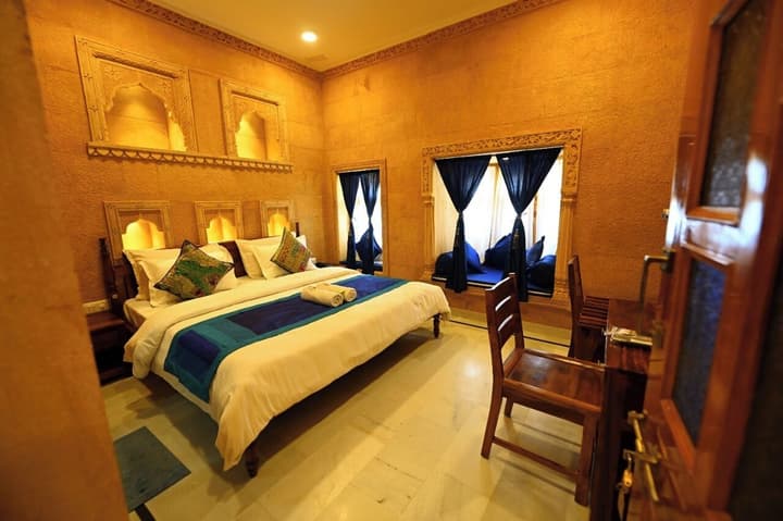 Gaji Hotel