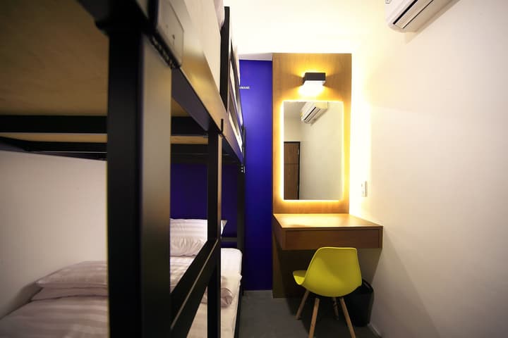 Tuk Tuk Hostel