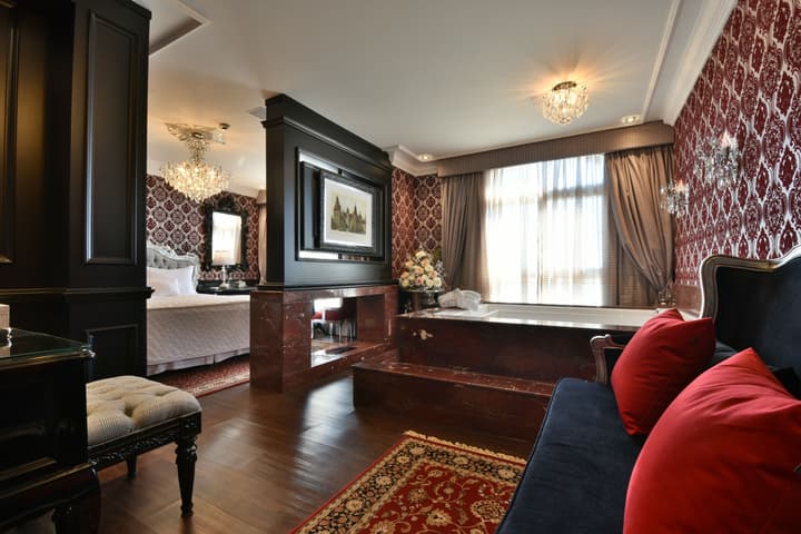 Hotel Colline de France