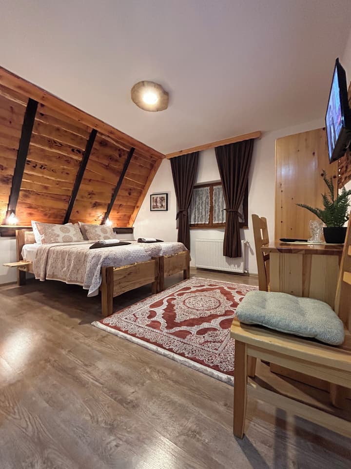 Rustic Lodge Plitvice