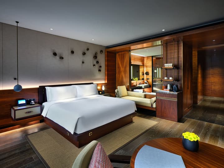 InterContinental Shanghai Wonderland by IHG