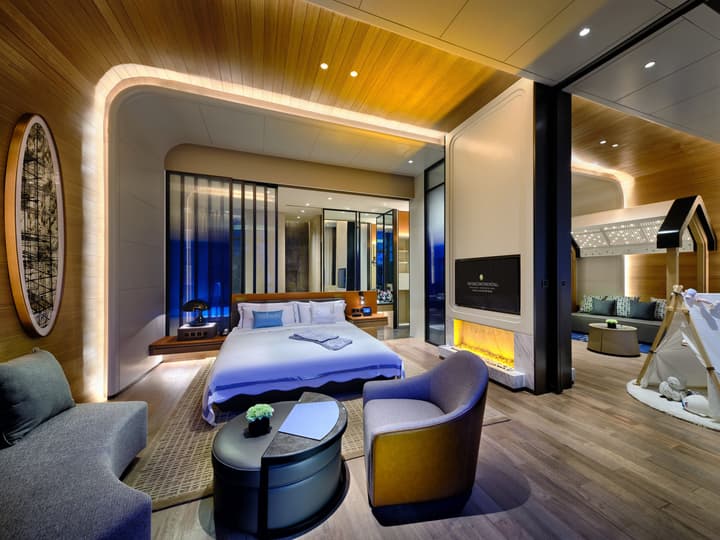 InterContinental Shanghai Wonderland by IHG