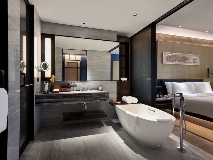 InterContinental Shanghai Wonderland by IHG