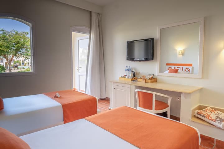 JAZ Neo Reef Marsa - All inclusive