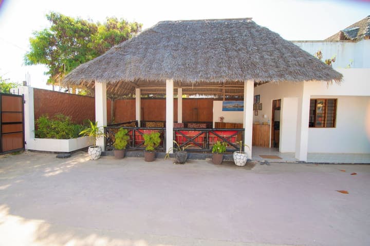 Kigwedeni Villas
