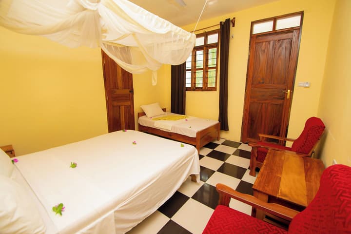 Kigwedeni Villas