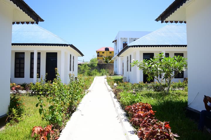 Kigwedeni Villas
