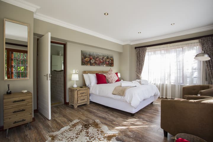 The Browns' Luxury Guest Suites