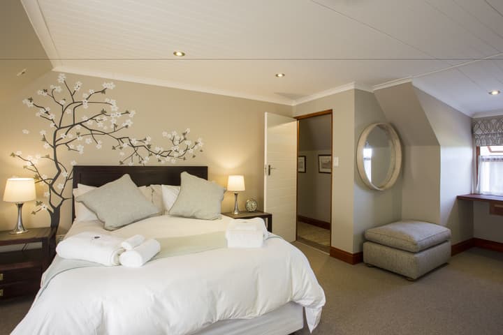 The Browns' Luxury Guest Suites