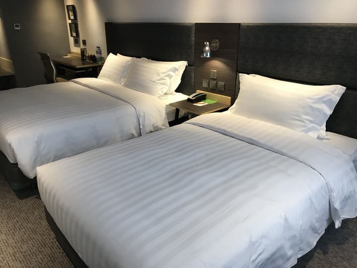 Camlux Hotel